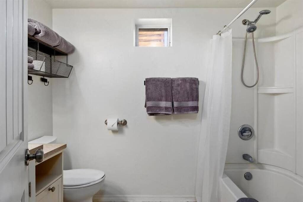#Stayinmydistrict Twin Falls Pendleton Chic Suite Exterior foto